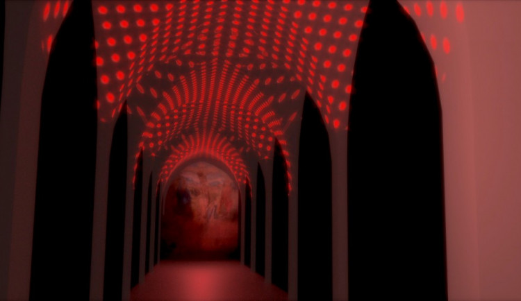 Gotickou křížovou chodbu zaplní rudá audiovizuální instalace