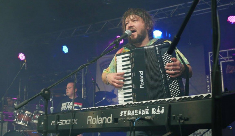 Stracené ráj zahrají v sobotu u kapličky v Náměšti na Hané