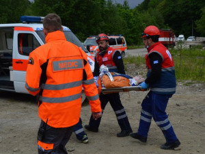 Záchranáři z celého světa se zúčastní Rallye Rejvíz, která probíhá na Šumpersku