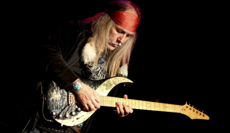Hlavní lákadla Bounty Rock Café Open Air? Pražský výběr, kytarista Uli Jon Roth a Beyond the Black
