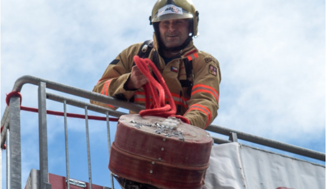 Olomoucký hasič Michal Přecechtěl vybojoval druhé místo v mezinárodní soutěži Toughest Firefighter Alive