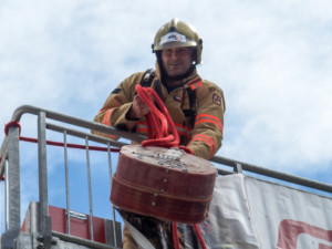 Olomoucký hasič Michal Přecechtěl vybojoval druhé místo v mezinárodní soutěži Toughest Firefighter Alive