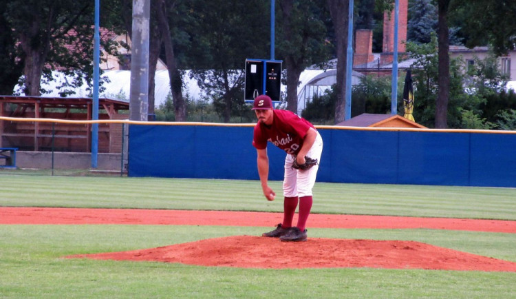 Křečovitá výhra zajistila Skokanům vytoužený postup do play-off