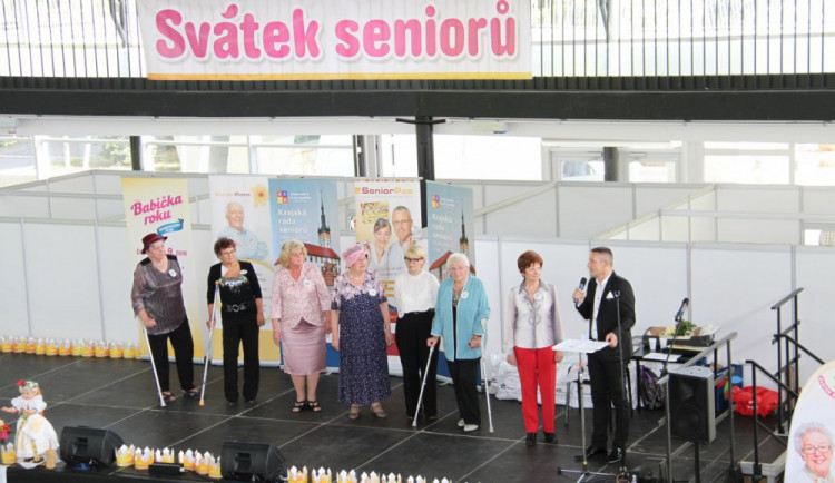 Druhý ročník soutěže Babička Olomouckého kraje je tady. Přihlašte tu svoji