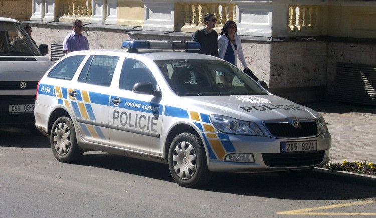 STEM: Policii důvěřuje 65 procent Čechů, nejvíc za 25 let