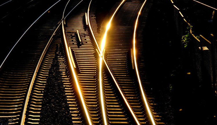 Vlakovou dopravu na Šumpersku zkomplikují na čtrnáct dní dvě výluky