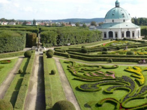 Olomoucké arcibiskupství podalo žalobu kvůli Květné zahradě v Kroměříži. Zatím ji vlastní stát