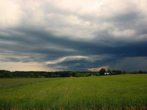 POČASÍ NA ČTVRTEK: Zpočátku dne bude oblačno, poté se vyjasní. Teploty stejné jako včera