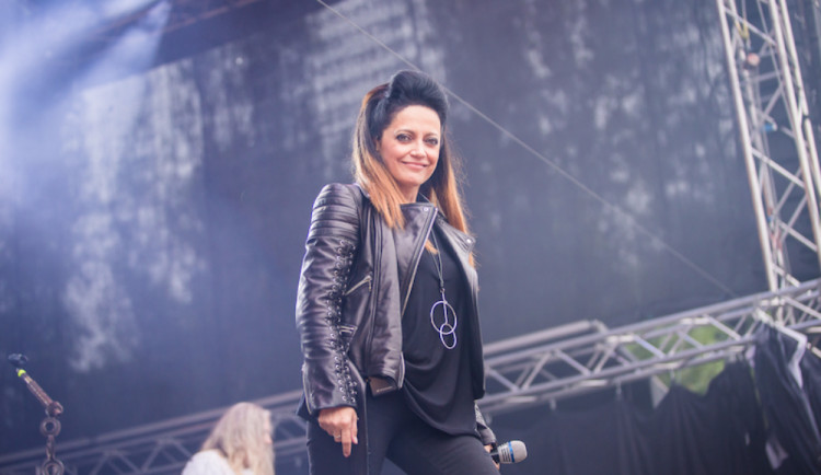 SOUTĚŽ: Festival Hrady CZ putuje na Bouzov. Představí se Tomáš Klus, Arakain a Lucie Bílá