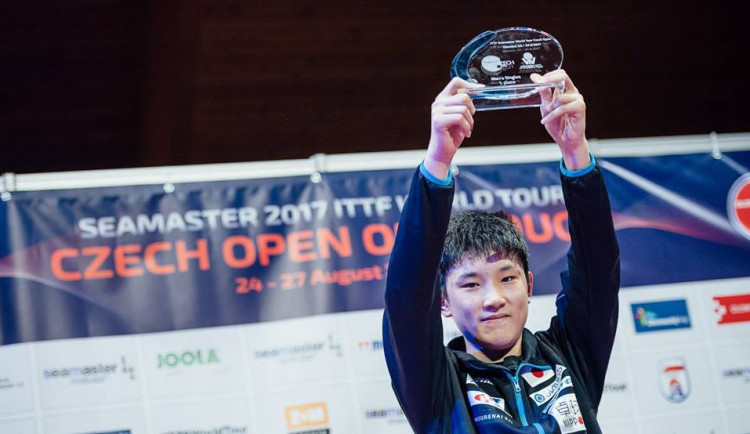 Olomoucký Czech Open ve stolním tenisu ovládl teprve čtrnáctiletý Japonec Tomokazu Harimoto