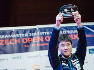 Olomoucký Czech Open ve stolním tenisu ovládl teprve čtrnáctiletý Japonec Tomokazu Harimoto