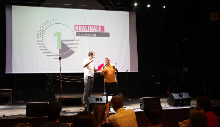 V Olomouci se uskutečnil první ročník filmového festivalu Kralinale. Hvězdou byl herec Leoš Noha
