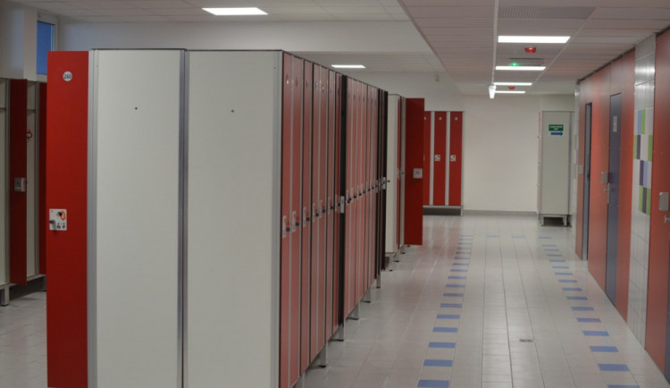 FOTO: Plavecký stadion v Olomouci prošel rekonstrukcí. Oprava stála 11 milionů