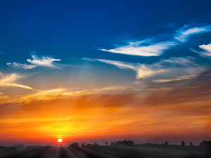 POČASÍ NA PÁTEK: Bude jasno, ráno a večer přijdou mlhy