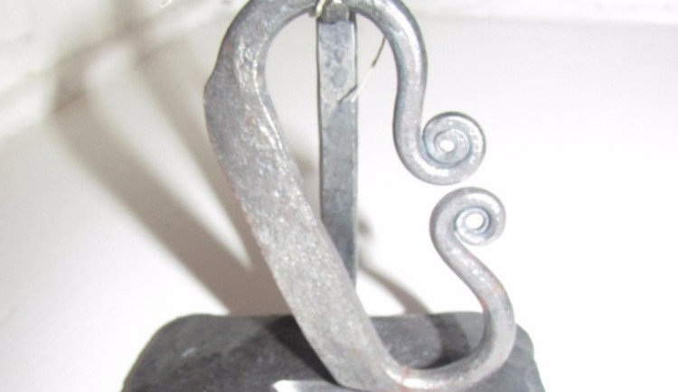 Už jen pár dnů můžete nominovat dobrovolníka na ocenění Křesadlo 2017