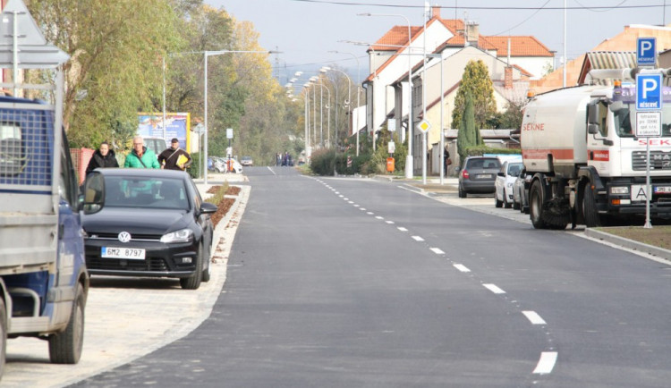Hamerská ulice je po rekonstrukci opět otevřená