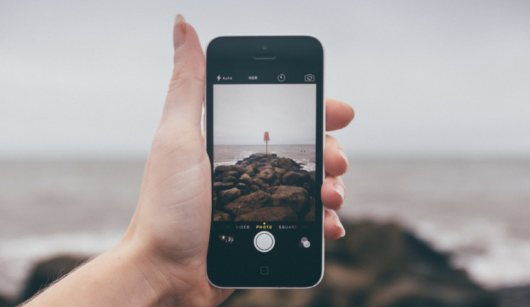 Fotografická soutěž YOlo Awards spěje do finále. Kdo bude vítězem?