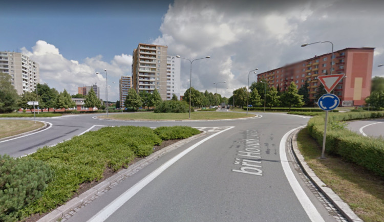 Rekonstrukce kruhového objezdu u Hané v Přerově skončila