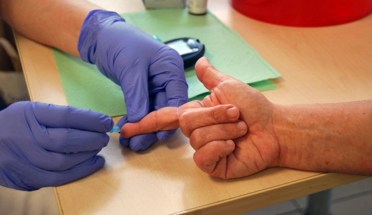 Nemocnice Prostějov zve na preventivní akci. Můžete zdarma zjistit, zda netrpíte cukrovkou
