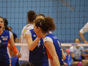 Volejbalistky přejely na domácí palubovce hladce Brno, skvěle podávala Kubínová i Košická