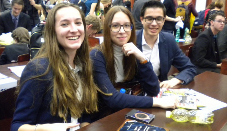 Studenti hejčínského gymnázia uspěli v mezinárodní soutěži