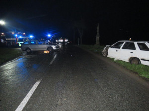 Policie pátrá po svědcích z Renaultu Laguny, kteří projížděli kolem dopravní nehody