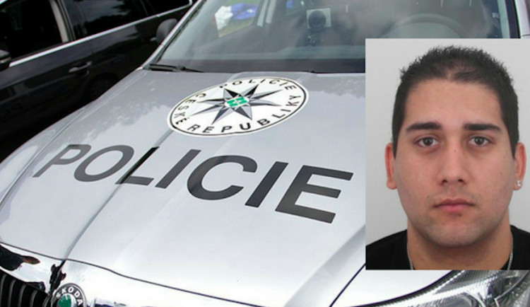 Policie hledá podvodníka Patrika Krajčoviecha, hledaný se před zákonem úmyslně skrývá