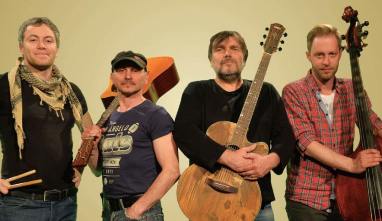 Kamelot a Tony Joch zahrají 25. ledna v Olomouci, bude to poslední koncert v Účku