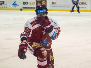 FOTOGALERIE: Mora doma podlehla Plzni 2:4, na šití do šaten musel Kuba Galvas a Honza Jaroměřský