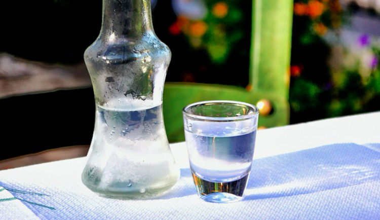 V Chomoutově proběhne košt hanácké pálenky. Přihlásit do soutěže můžete i tu svoji