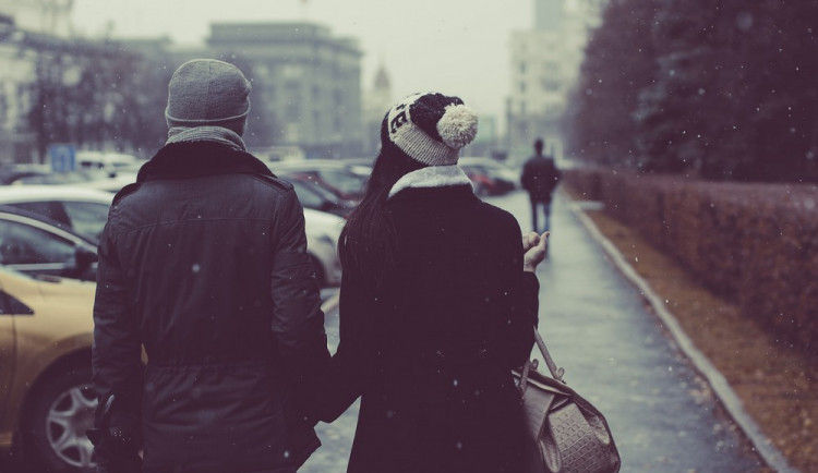 POČASÍ NA PÁTEK: Meteorologové hlásí sníh