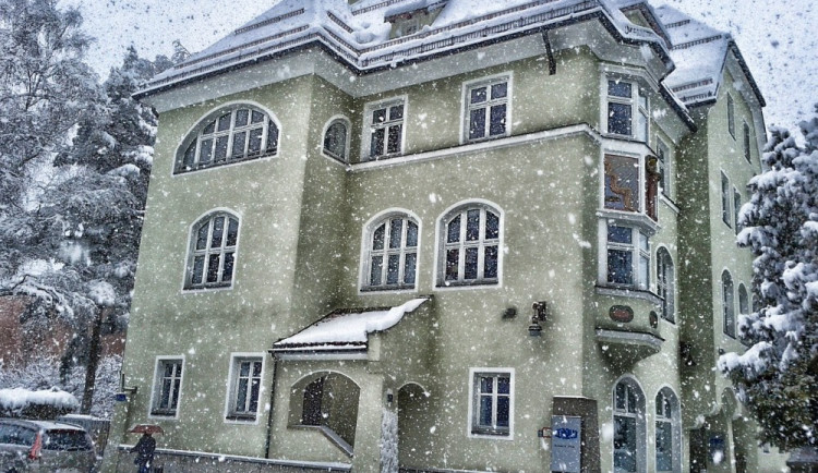 POČASÍ NA SOBOTU: Meteorologové hlásí mráz a sníh