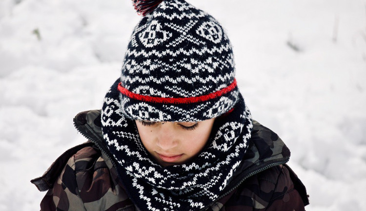 Zima se nevzdává, o víkendu bude vát velmi silný vítr. Vrátí se také mrazy a sníh