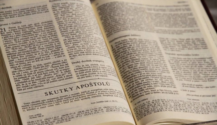 Dvacetičtyřhodinové čtení z Bible startuje v Olomouci už v pondělí