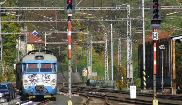 Člověk zemřel po střetu s vlakem na Olomoucku