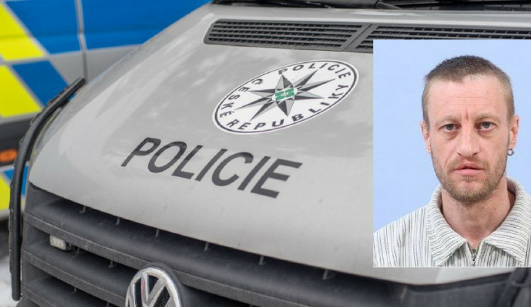 Policie pátrá po tomto muži, příbuzní ho postrádají už přes dva týdny