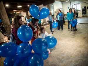 Pevnost poznání zve tuto sobotu na Modré dny, připomínají Světový den informovanosti o autismu
