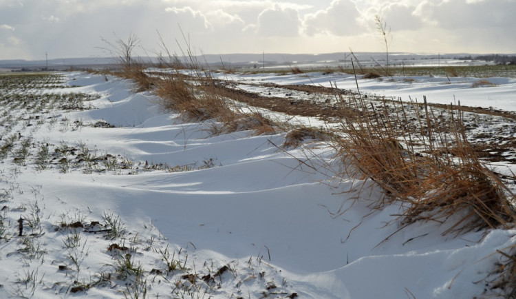 POČASÍ NA NEDĚLI: Čekáme oblačno a přeháňky