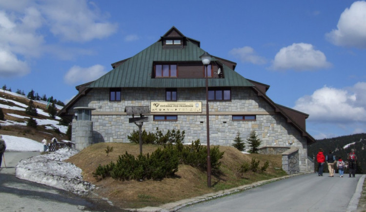 Ovčárna je beze sněhu, lyžařská sezóna v Jeseníkách skončila