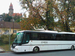 Přes léto bude jezdit na Bouzov z Mohelnice nová autobusová linka