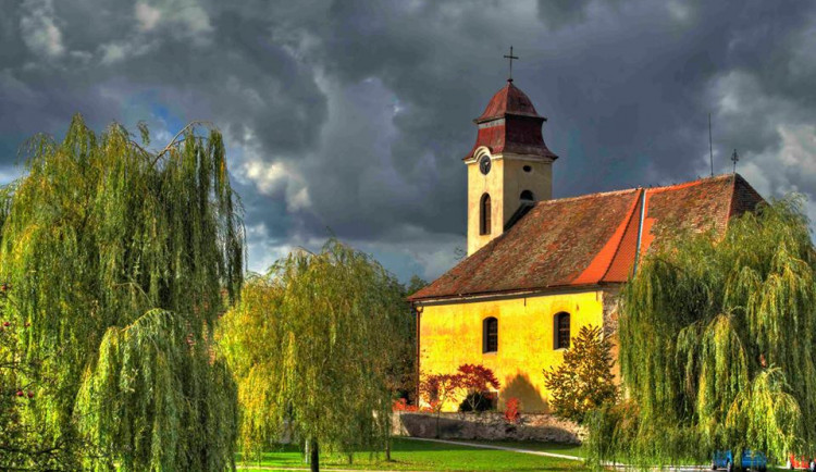 O titul Vesnice roku Olomouckého kraje letos bojují Šumvald, Troubky, Bludov nebo Dobrochov