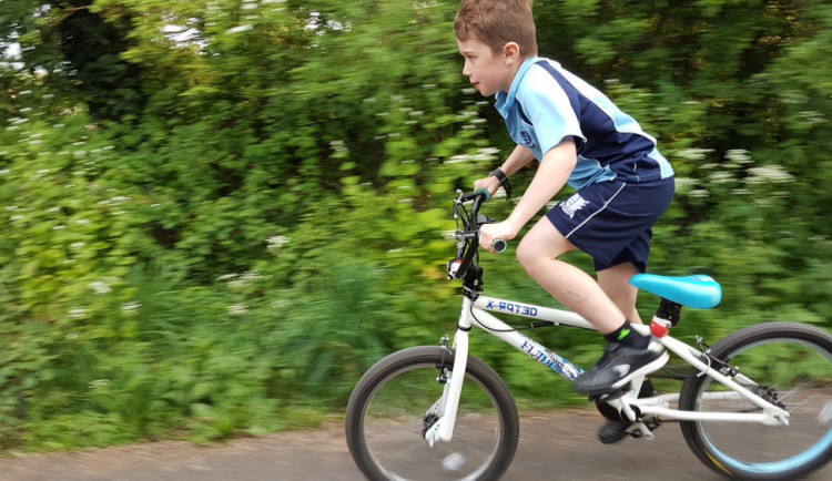 Opilá řidička srazila dvanáctiletého cyklistu, nadýchala téměř tři promile