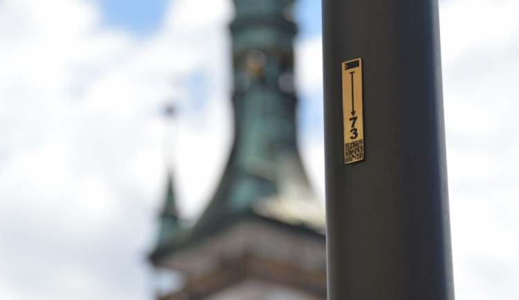 V Olomouci je oštítkováno čísly více jak deset tisíc sloupů, pomůžou při navigaci záchranářům