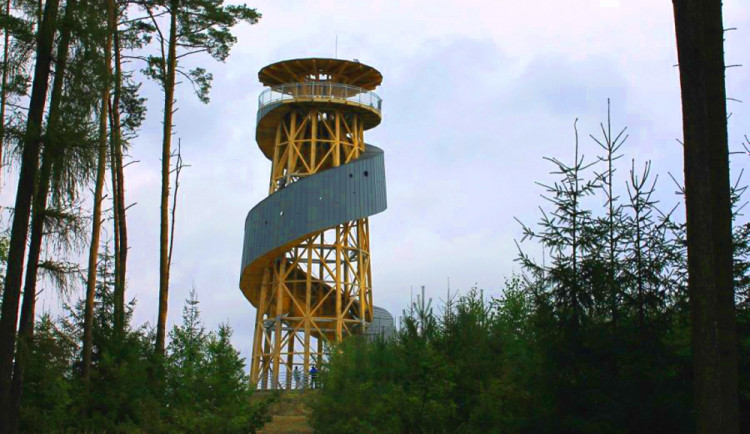 Rozhledna na Velkém Kosíři je opět otevřena
