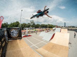 Sobotní den patřil před Šantovkou BMX závodníkům, přijeli špičkoví jezdci z celé republiky