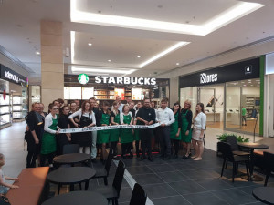 FOTO/VIDEO: V Šantovce byla dnes dopoledne otevřena kavárna Starbucks