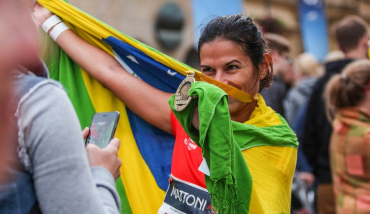 FOTOGALERIE: Každý z běžců je vítěz! Podívejte se na fotky ze včerejšího půlmaratonu