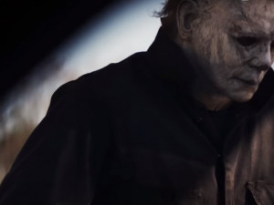 TRAILER TÝDNE: O Halloweenu bude řádit nebezpečný psychopat s maskou