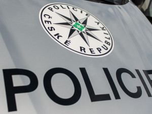 Zloděj okradl v autobuse spícího muže o telefon