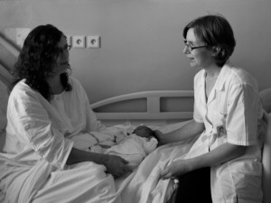 Cyklus fotografií nemocničních kaplanů, který vznikal také v olomoucké nemocnici, vystaví i na Velehradě